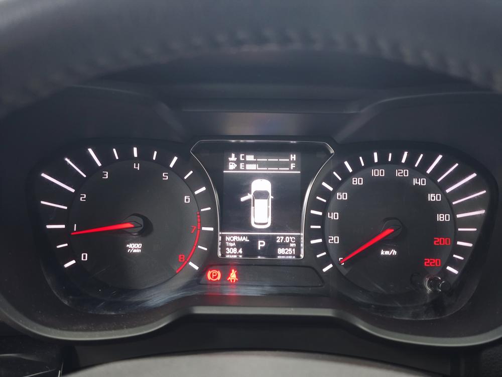 GAC GS4 2017 235T Automatic 2WD Luxury Connected – фото 15
