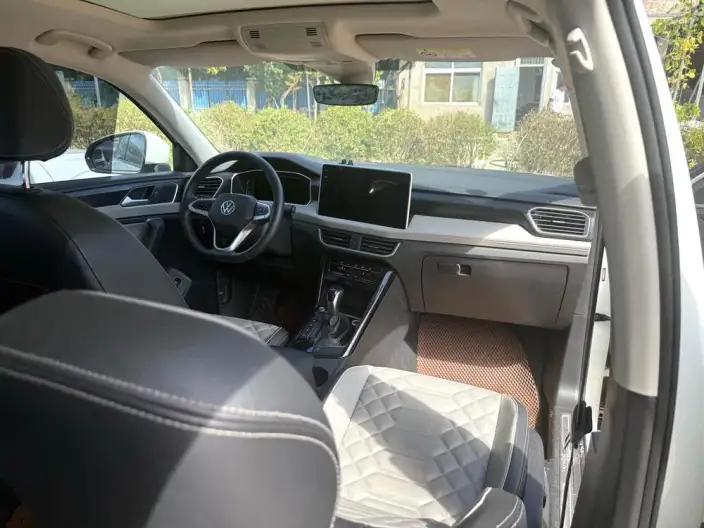 Volkswagen Tayron 2023 Model 330TSI 2WD Luxury Plus Advanced version – фото 5