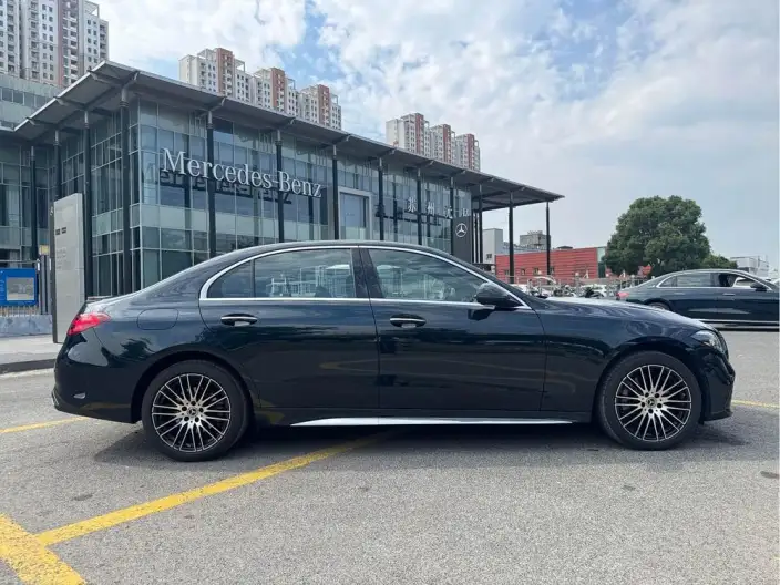 Mercedes-Benz C-Class 2026 Model C 260 L Sports sedan – фото 7