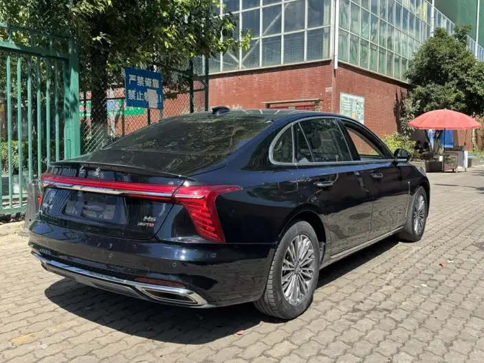 Hongqi H5 2023 Model 1.5T DCT Flag Rhythm Edition – фото 6