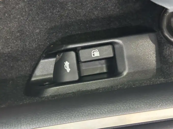Toyota YARIS L Yaris Sedan 2022 Model 1.5L CVT Leading PLUS Edition – фото 9