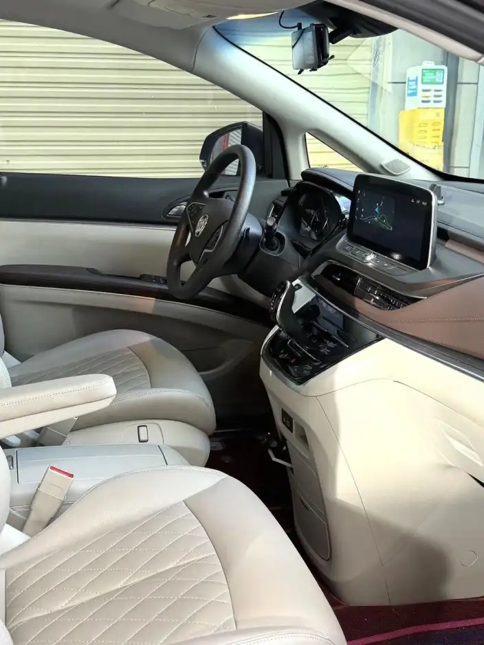 Buick GL8 2023 Model Business class 2.0T Comfort Model – фото 5