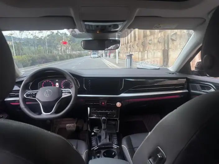 Volkswagen Passat 2023 Model 330TSI Starry sky Deluxe Edition – фото 9