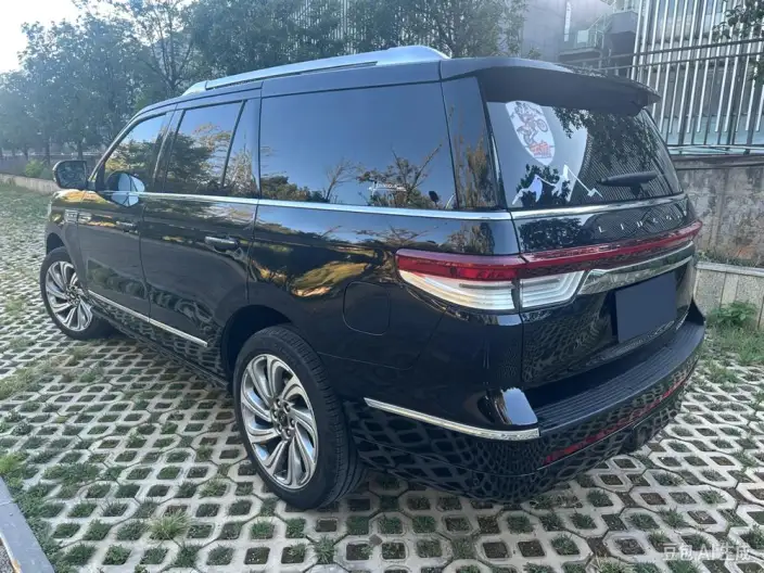 Lincoln Navigator 2022 Model 3.5T Zunyao Edition