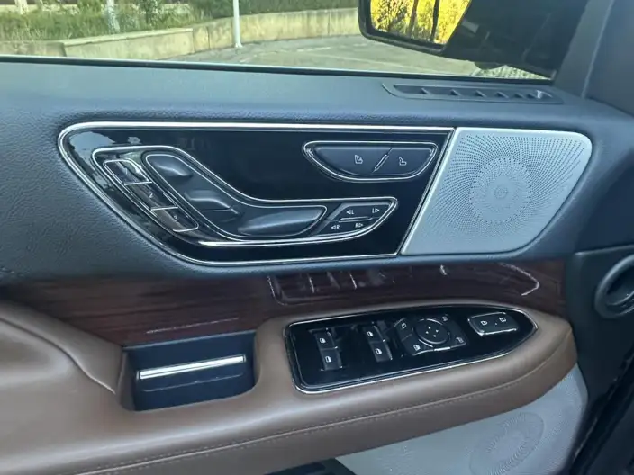 Lincoln Navigator 2022 Model 3.5T Zunyao Edition – фото 10