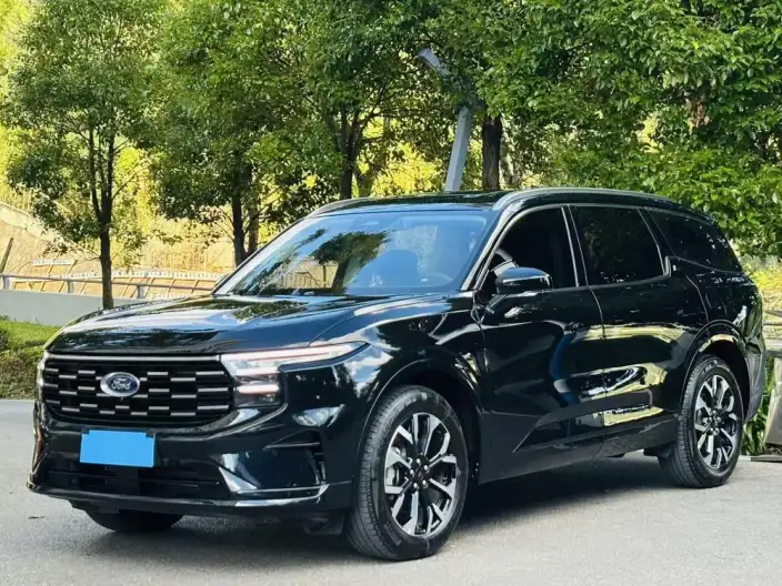 Ford Edge 2025 Model Ford Edge L 2.0T EcoBoost 4WD VII seat Supreme Model