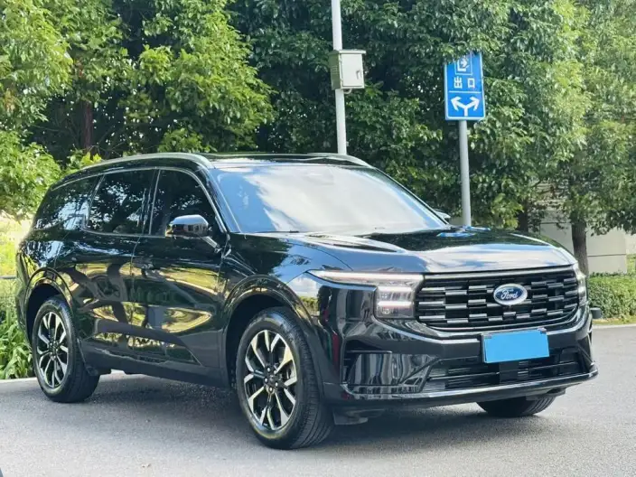 Ford Edge 2025 Model Ford Edge L 2.0T EcoBoost 4WD VII seat Supreme Model