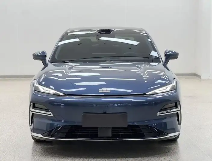 Geely Galaxy E8 PHEV 2025 Model 130km EM-P Galaxy Edition – фото 2