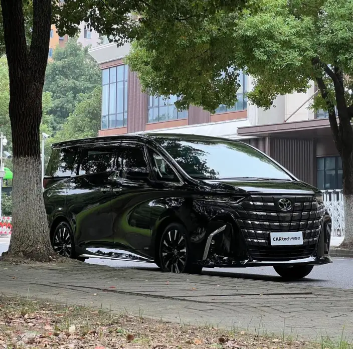 Elfa 2023 Model 2.5L Intelligent Hybrid 4WD Premium Edition – фото 3