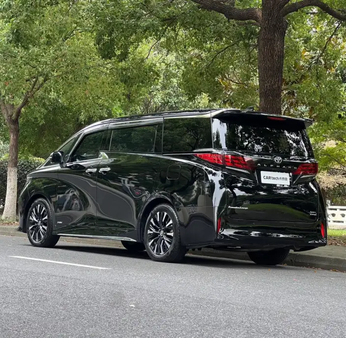 Elfa 2023 Model 2.5L Intelligent Hybrid 4WD Premium Edition – фото 4