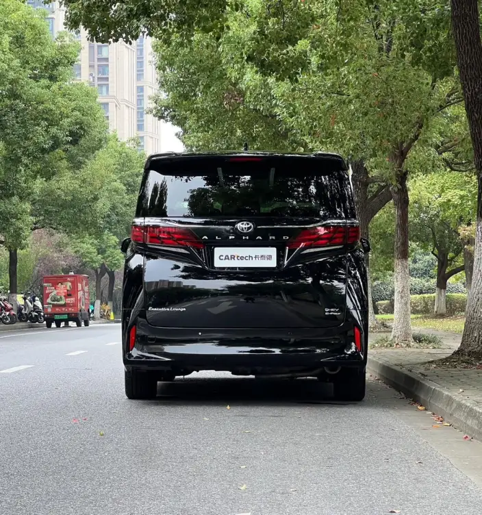 Elfa 2023 Model 2.5L Intelligent Hybrid 4WD Premium Edition – фото 5