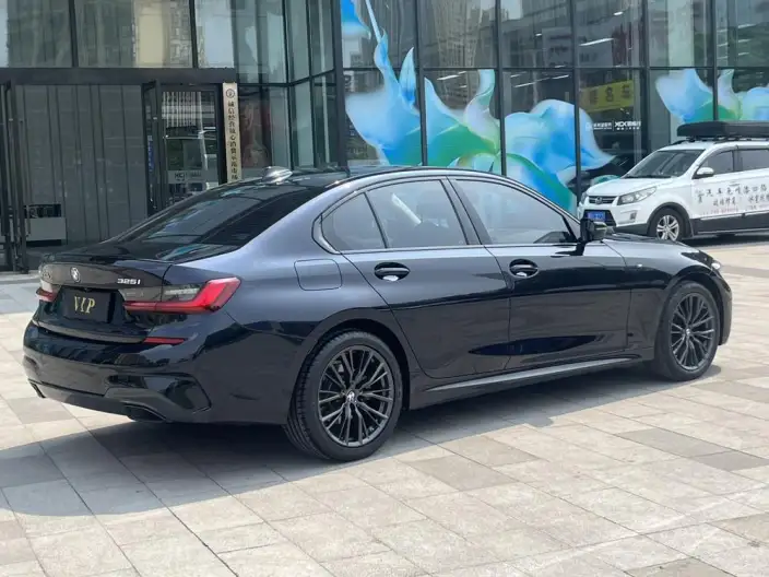 BMW 3 Series 2022 Model 325i M Sports Night Set – фото 7
