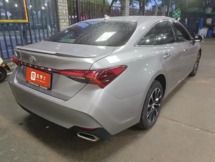 Toyota Avalon 2022 Model 2.5L Deluxe Edition – фото 4
