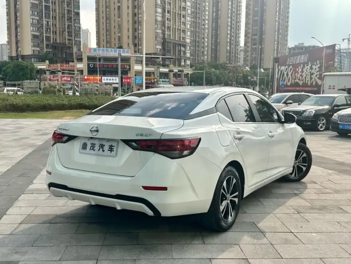 Nissan Sylphy 2022 Model 1.6L XL CVT Yuexiang Edition – фото 7