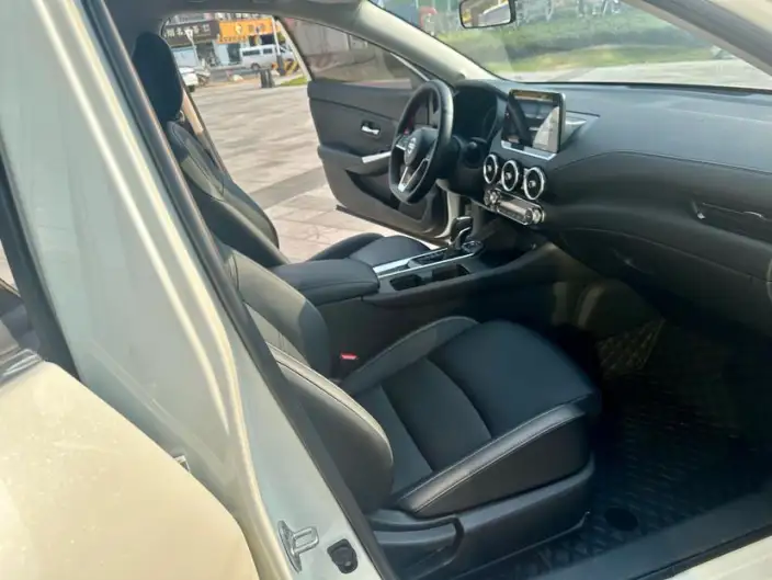 Nissan Sylphy 2022 Model 1.6L XL CVT Yuexiang Edition – фото 10