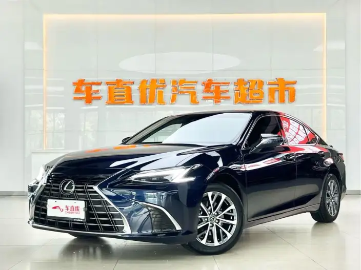 Lexus ES 2025 Model 300h Premium – фото 1