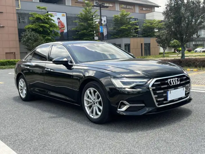 Audi A6L 2023 Model 40 TFSI Luxury Dynamic Model – фото 3