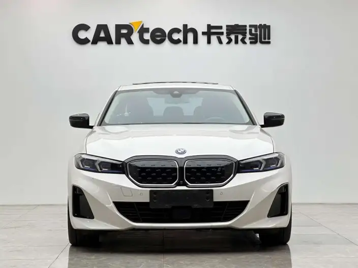 BMW i3 2023 Model eDrive40L Night Edition Sports Set – фото 2