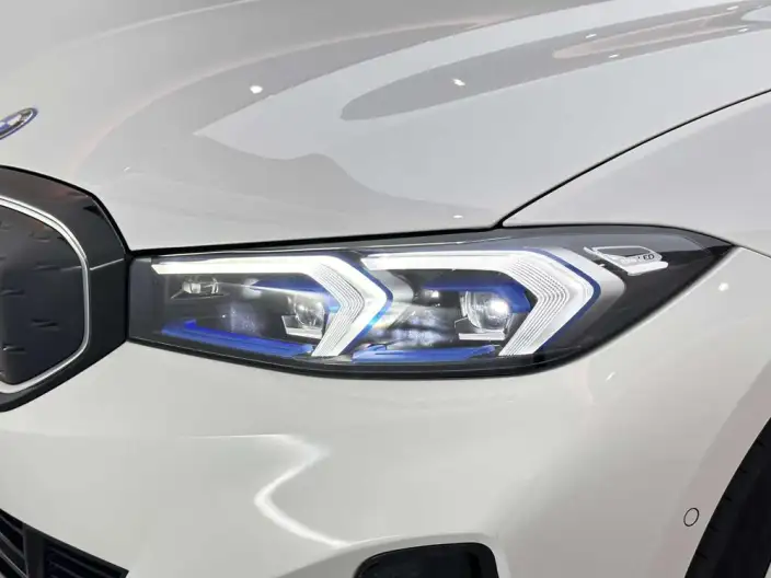 BMW i3 2023 Model eDrive40L Night Edition Sports Set – фото 8