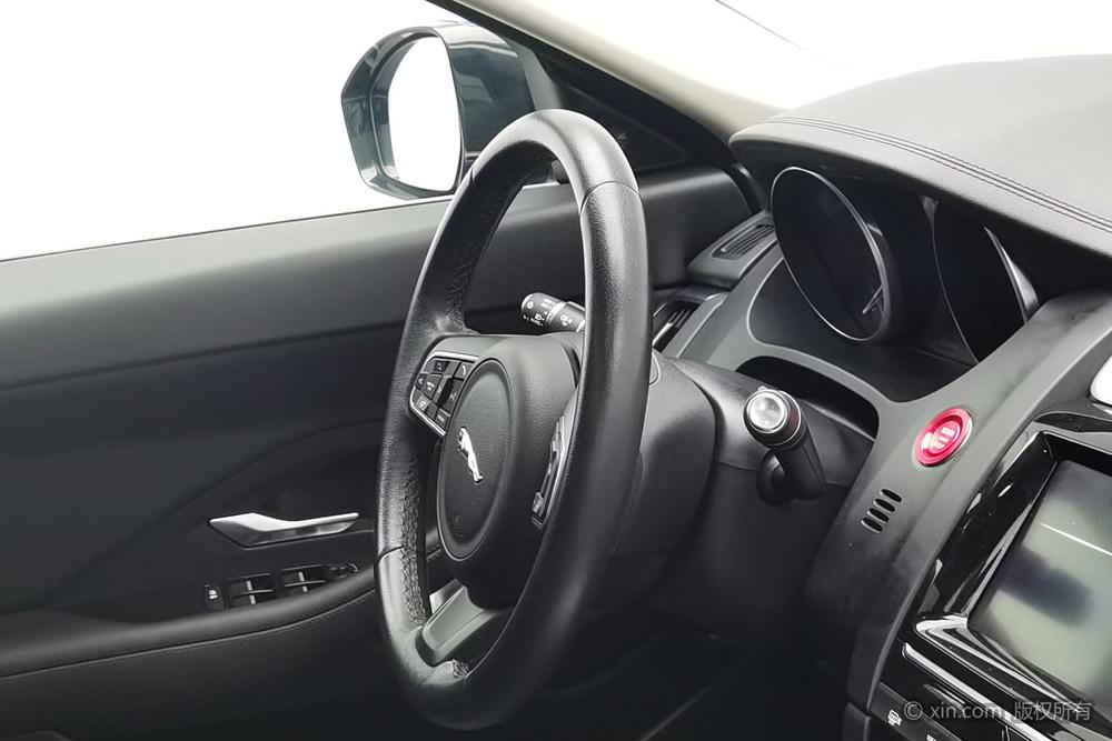 Jaguar E-PACE 2018 P200 S – фото 10