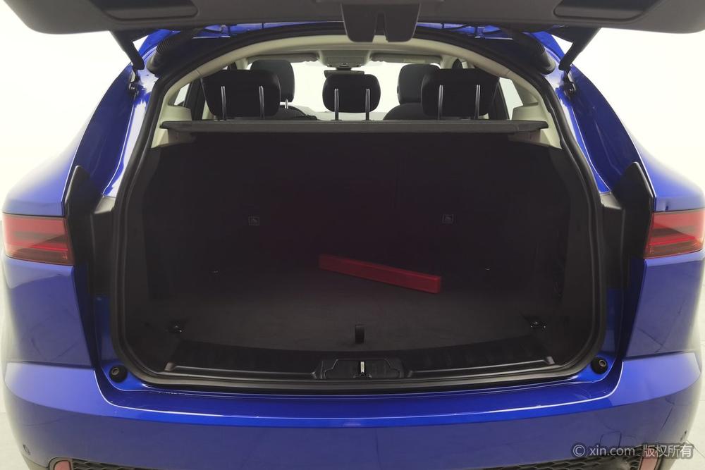 Jaguar E-PACE 2018 P200 S – фото 24
