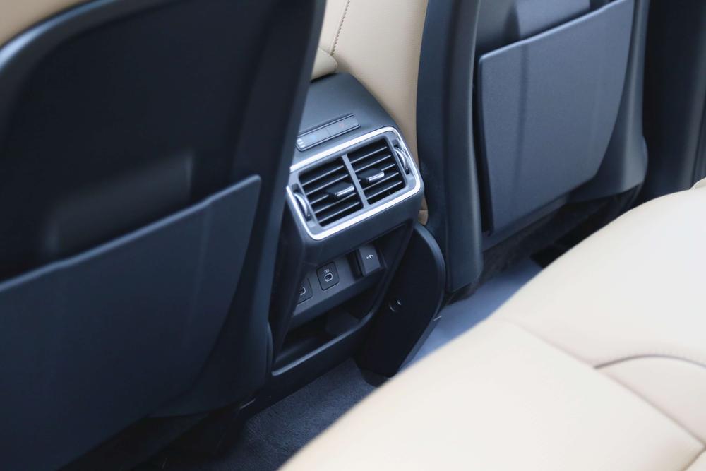 Land Rover Discovery Sport 2025 249PS Performance Technology – фото 17