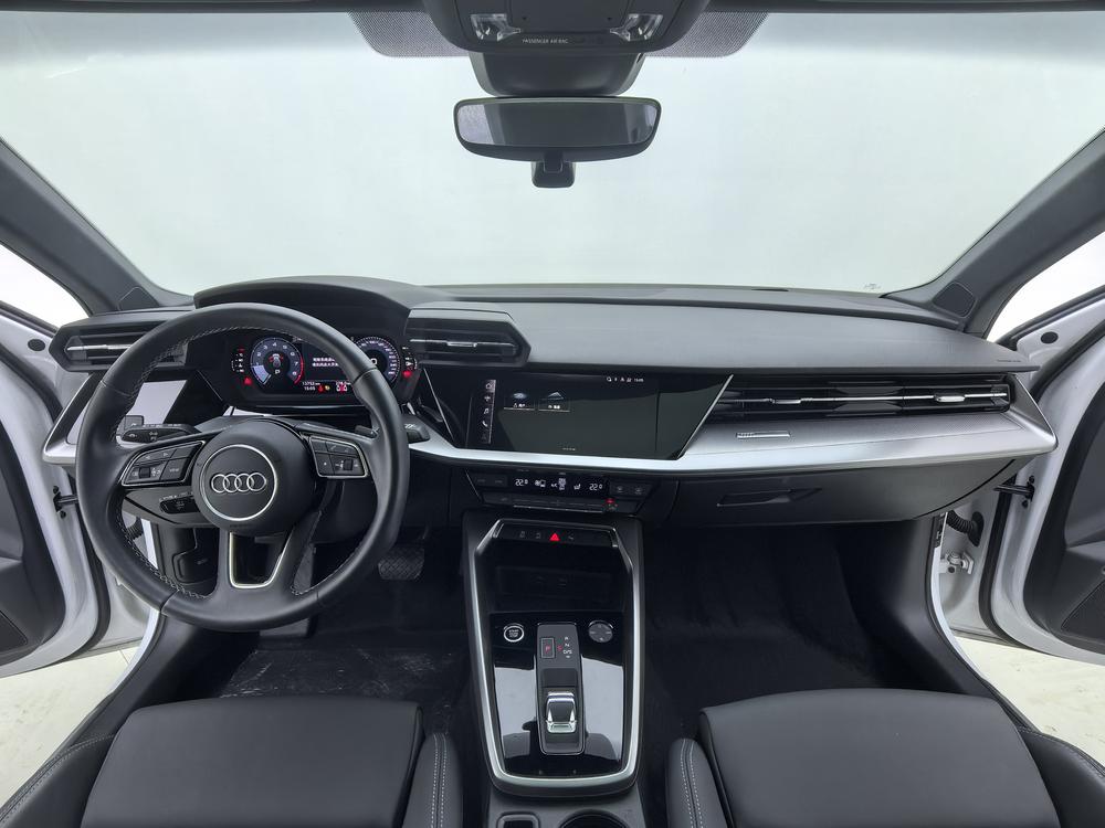 Audi A3 2024 Sportback 35 TFSI Sport – фото 14