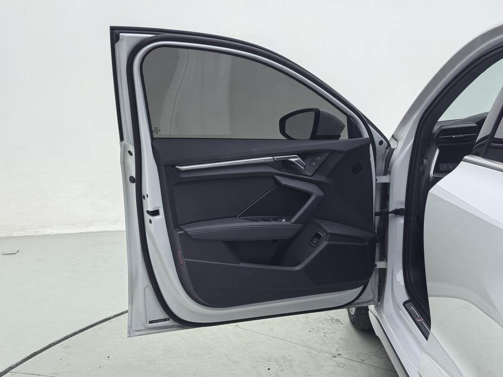 Audi A3 2024 Sportback 35 TFSI Sport – фото 26