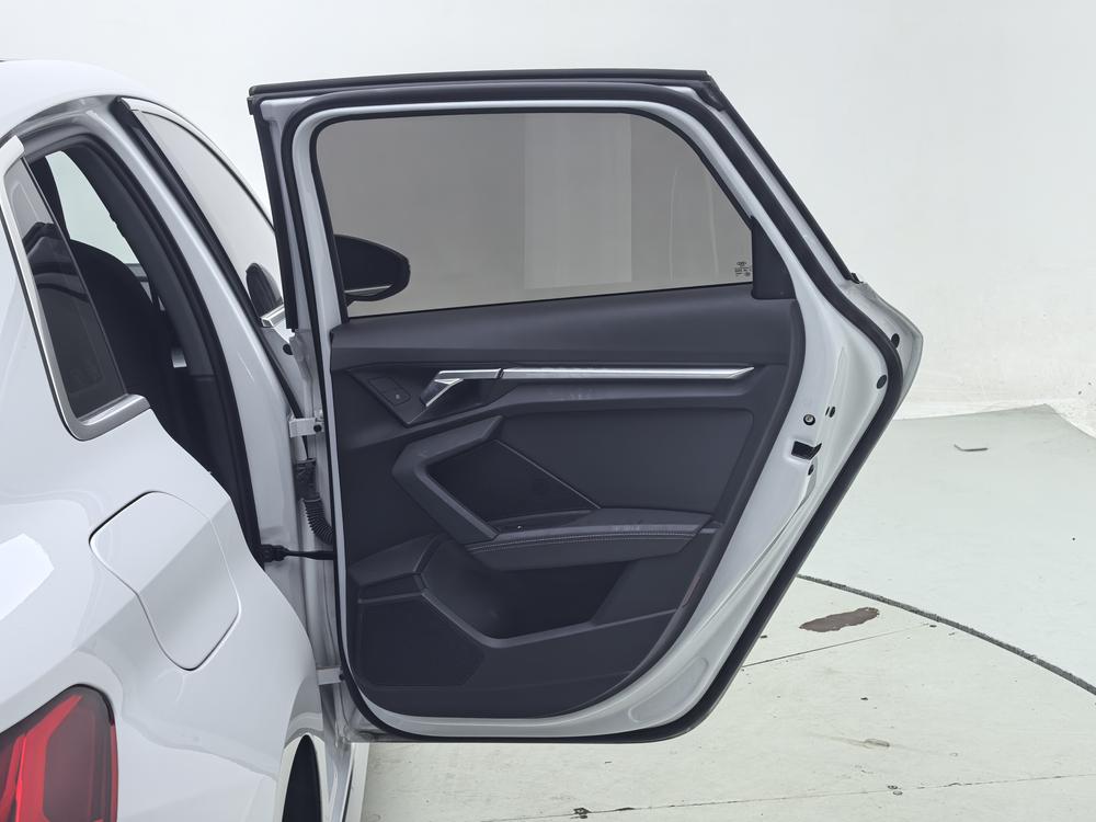 Audi A3 2024 Sportback 35 TFSI Sport – фото 28