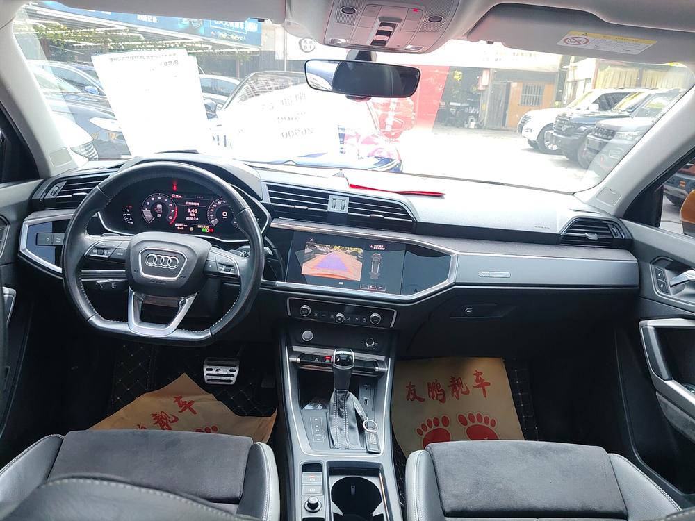 Audi Q3 2019 35 TFSI Style Dynamic – фото 11