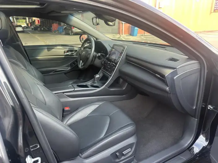 Toyota Avalon 2021 Model 2.5L Deluxe Edition – фото 6