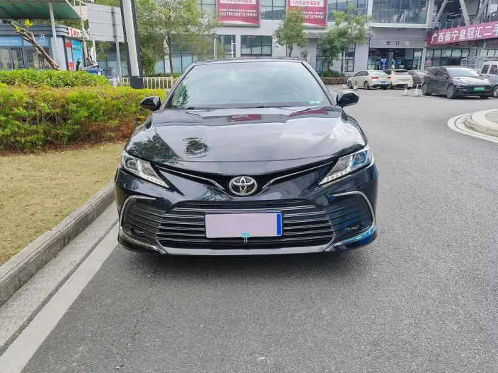 Toyota Camry 2022 Model 2.0GVP Leading version – фото 2