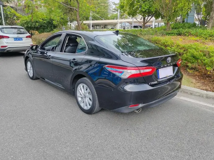 Toyota Camry 2022 Model 2.0GVP Leading version – фото 4