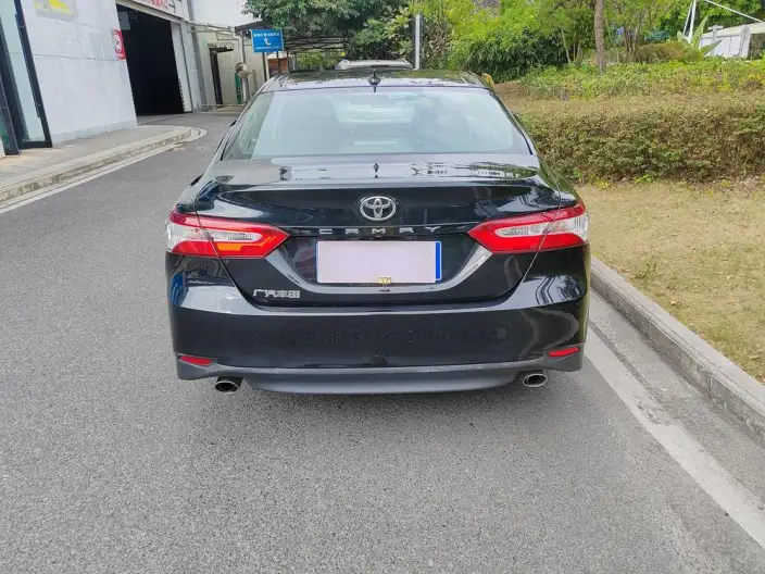 Toyota Camry 2022 Model 2.0GVP Leading version – фото 5