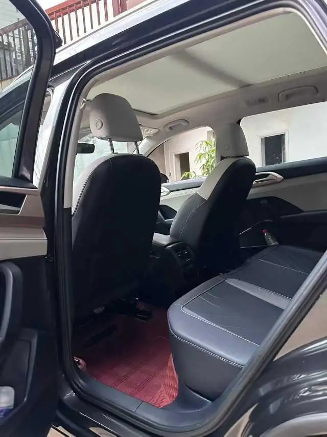 Volkswagen Tharu 2024 Model 300TSI 2WD Full Moon Edition – фото 9