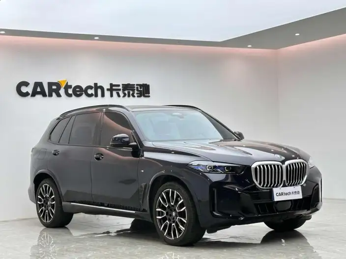BMW X5 2023 Model xDrive40Li M Sports Night Set – фото 3