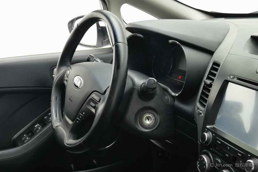 Kia K3S 2014 1.6L Manual GLS – фото 17