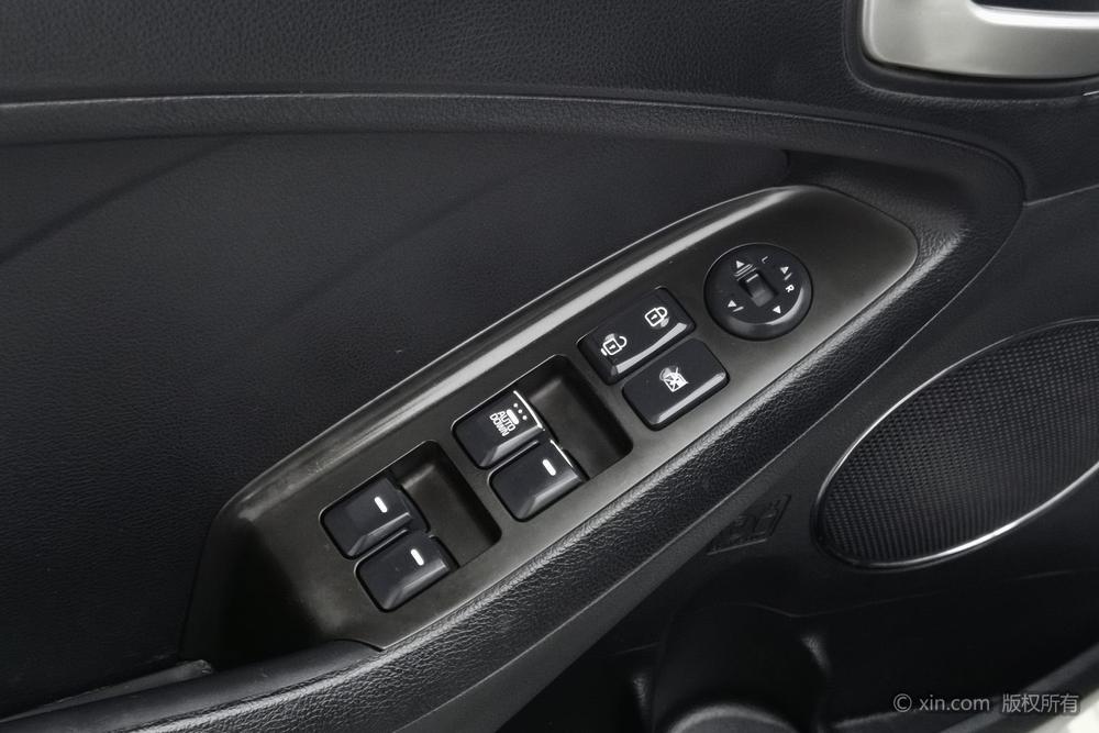 Kia K3S 2014 1.6L Manual GLS – фото 23
