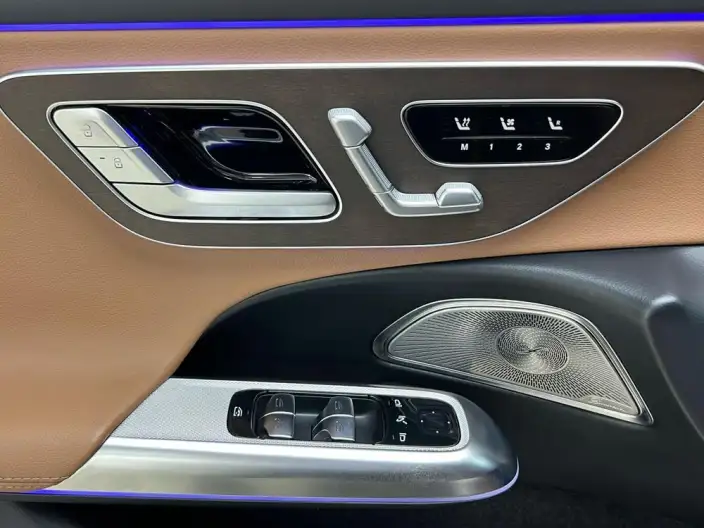 Mercedes-Benz E-Class 2025 Model E 300 L Luxury Model sedan – фото 8