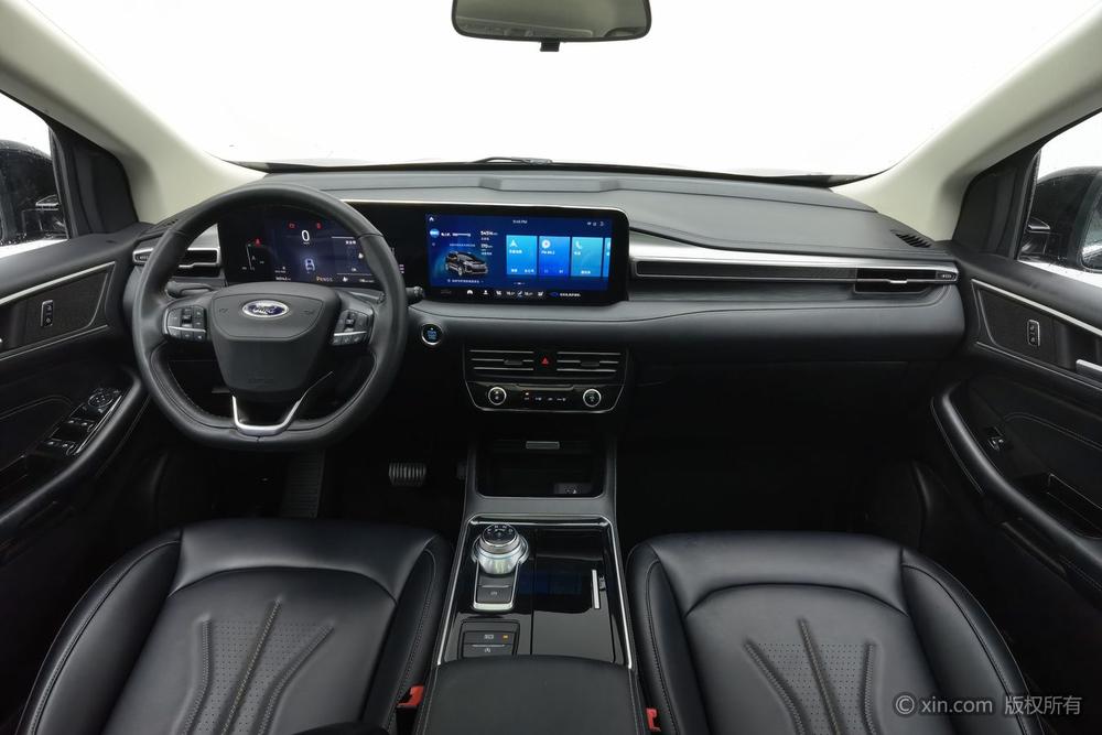 Ford Edge 2021 PLUS EcoBoost 245 2WD Platinum 5-seater – фото 13