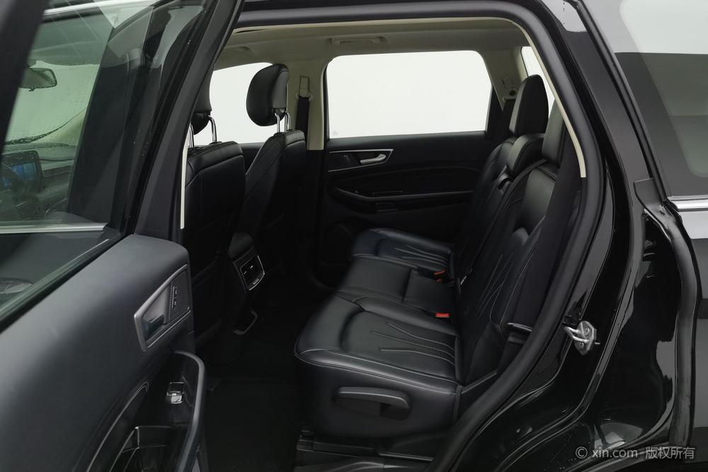 Ford Edge 2021 PLUS EcoBoost 245 2WD Platinum 5-seater – фото 20