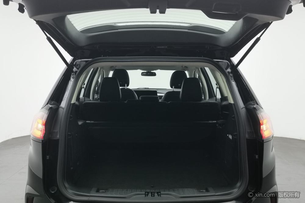 Ford Edge 2021 PLUS EcoBoost 245 2WD Platinum 5-seater – фото 24