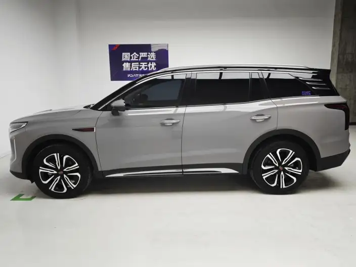 Hongqi HS7 2023 Model 2.0T 4WD Flag Ling Edition 7 seat – фото 4