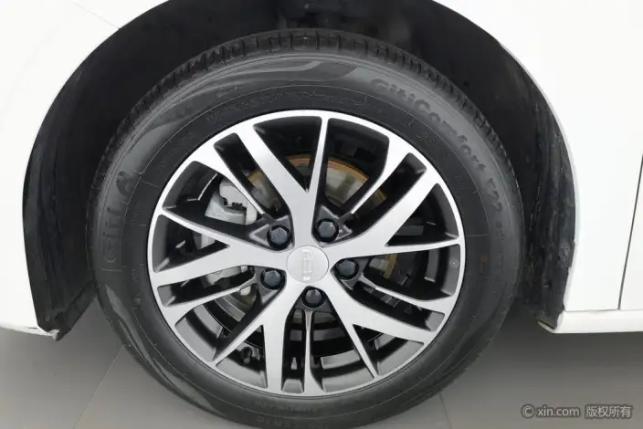 Geely Emgrand 2022 Model No. 4 Gen 1.5L Manual Luxury Model – фото 8