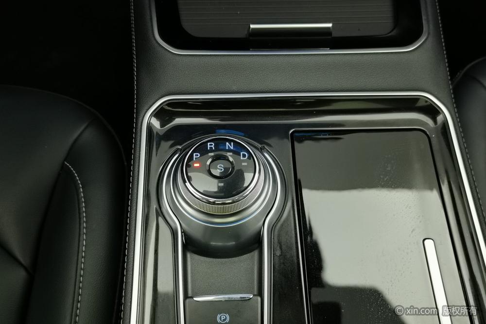 Ford Edge 2021 PLUS EcoBoost 245 2WD Premium 7-seater – фото 15