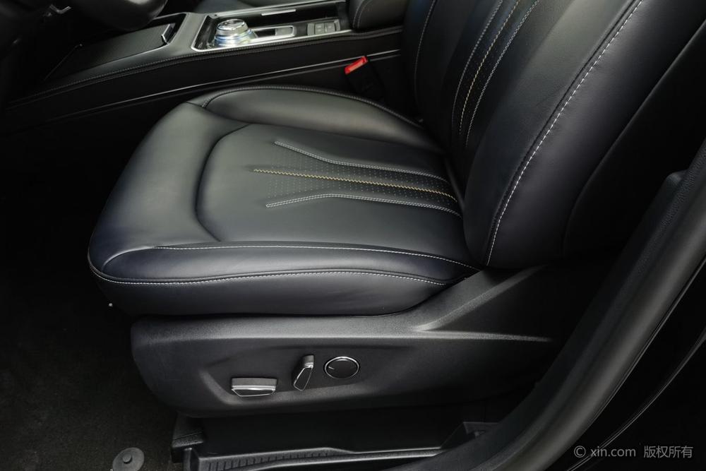 Ford Edge 2021 PLUS EcoBoost 245 2WD Premium 7-seater – фото 18