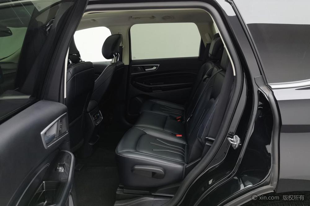 Ford Edge 2021 PLUS EcoBoost 245 2WD Premium 7-seater – фото 19