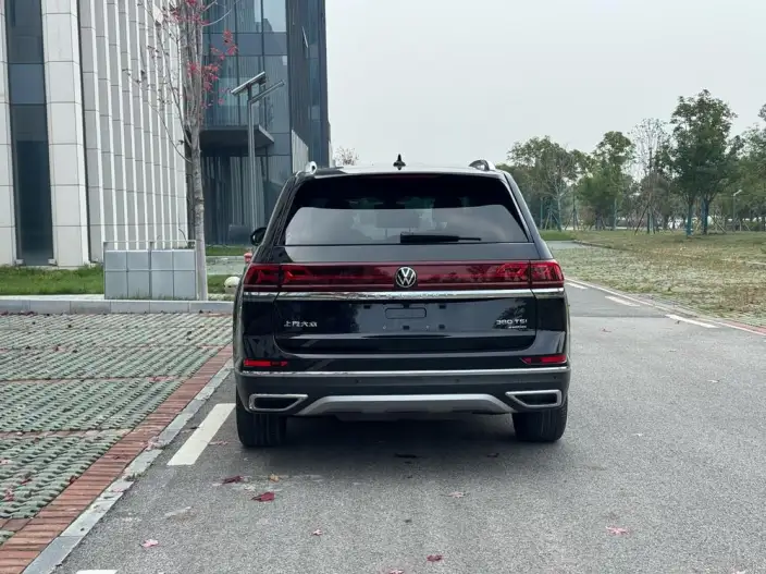 Volkswagen Teramont 2023 Model 380TSI 4WD Respect Deluxe Edition – фото 6