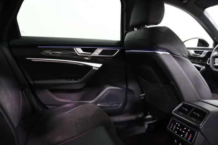 Audi A6L 2023 Model 45 TFSI quattro Exclusive Dynamic Model – фото 9