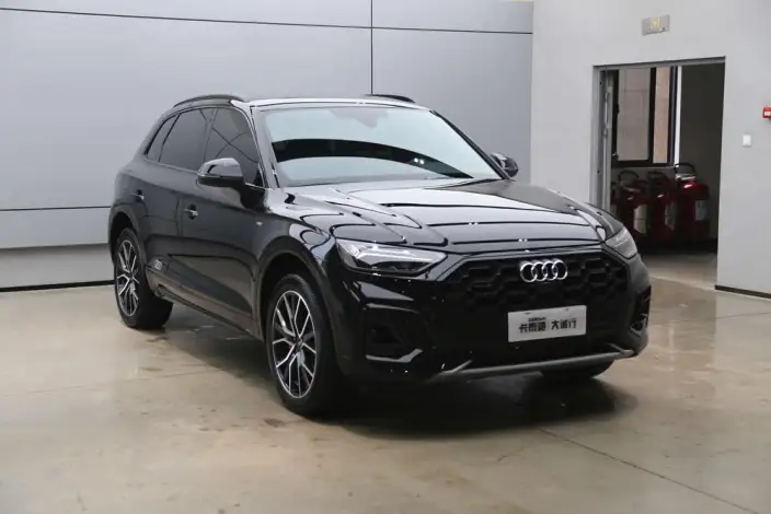 Audi Q5L 2025 Model 45TFSI Luxury Dynamic Model – фото 3